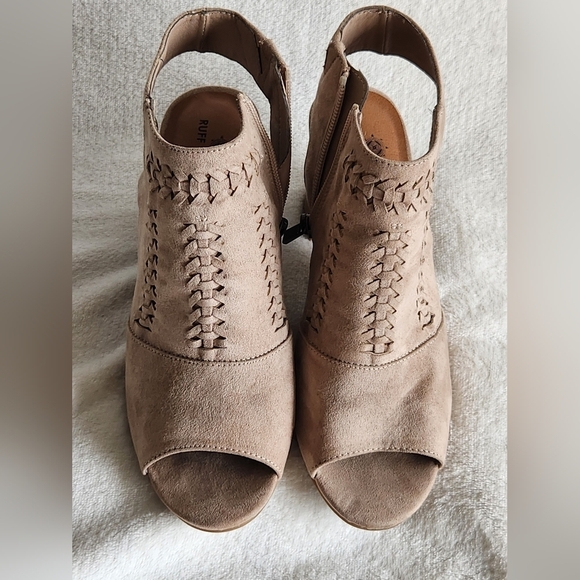 Ruff Hewn Boots Womens 8 M Pia Peep Toe Slingback Zip Bootie Brown Fabric Heels - Picture 2 of 10